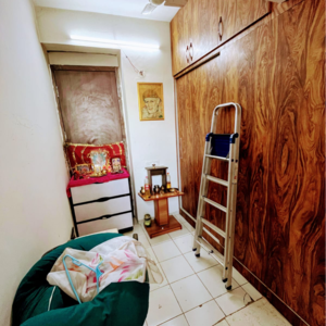 Bedroom in 3.5 BHK Apartment at Paras Dews, Panwala Khusropur – for Rent