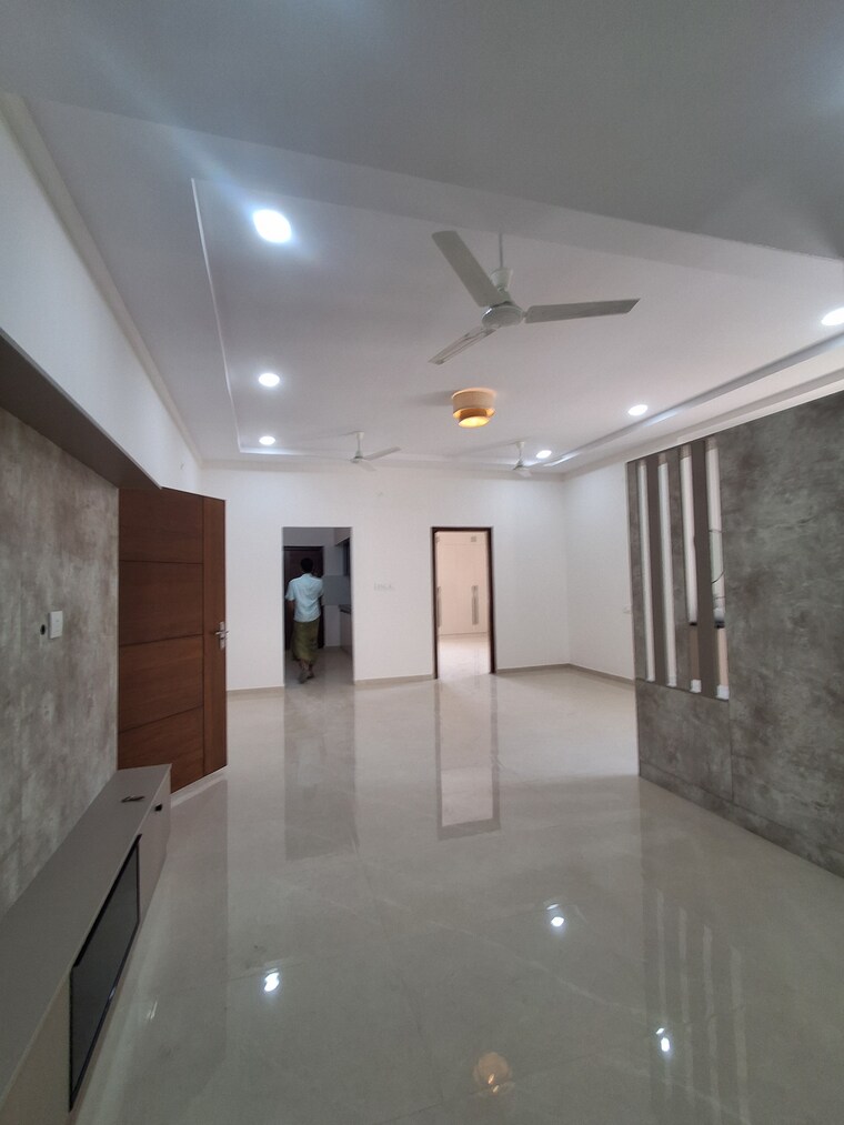 Living Room, madhapur 3 Bedroom 1600 Sq.Ft. Apartment In Madhapur Hyderabad 9481816