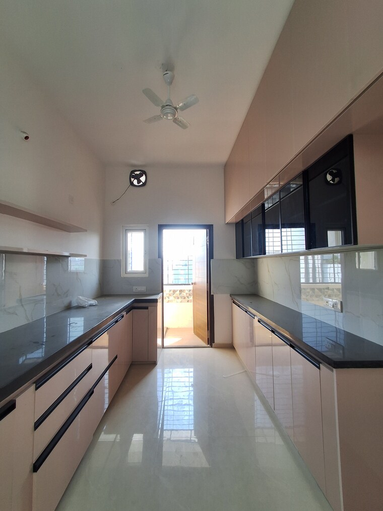 Kitchen, madhapur 3 Bedroom 1600 Sq.Ft. Apartment In Madhapur Hyderabad 9481816