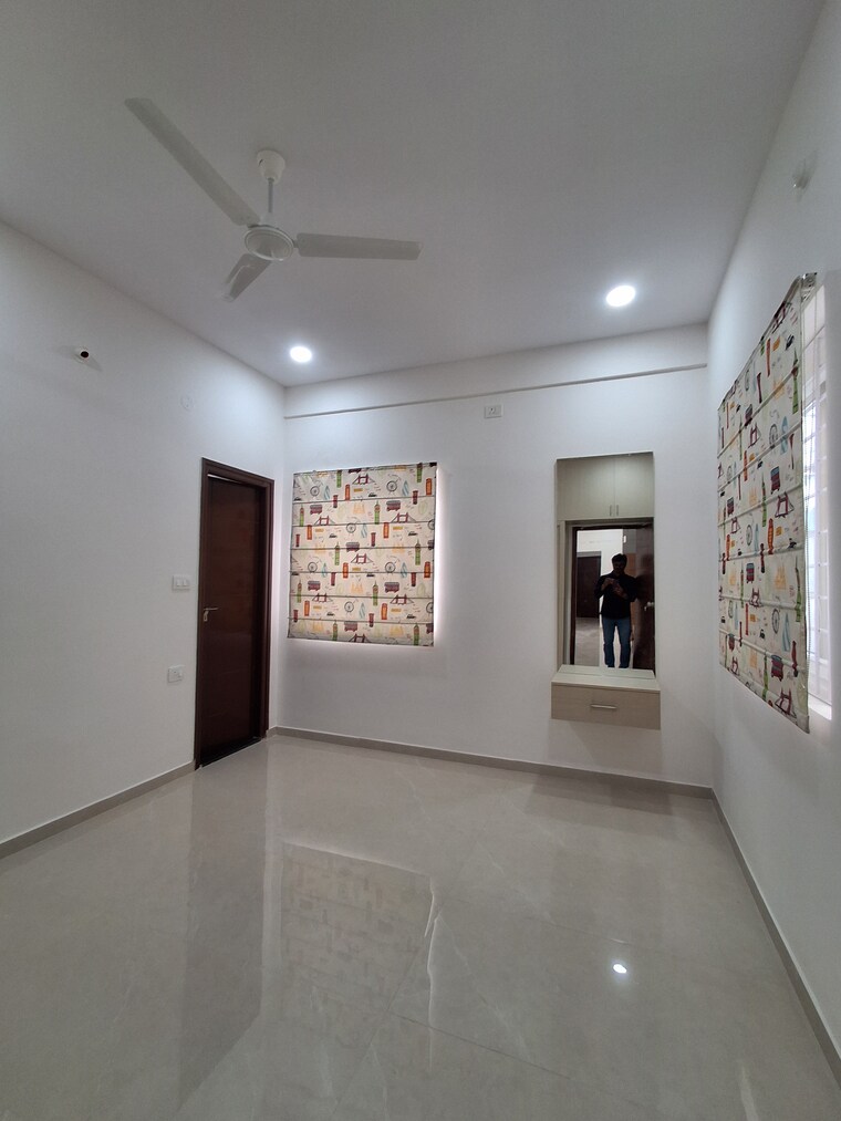 Bedroom, madhapur 3 Bedroom 1600 Sq.Ft. Apartment In Madhapur Hyderabad 9481816