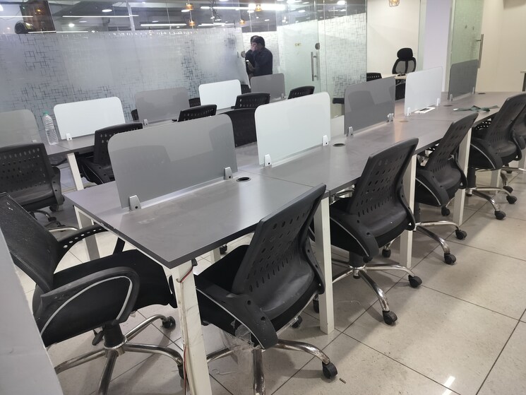 Team Area, sector 2 Commercial Office Space 1000 Sq.Ft. In Sector 2 Noida 9481844