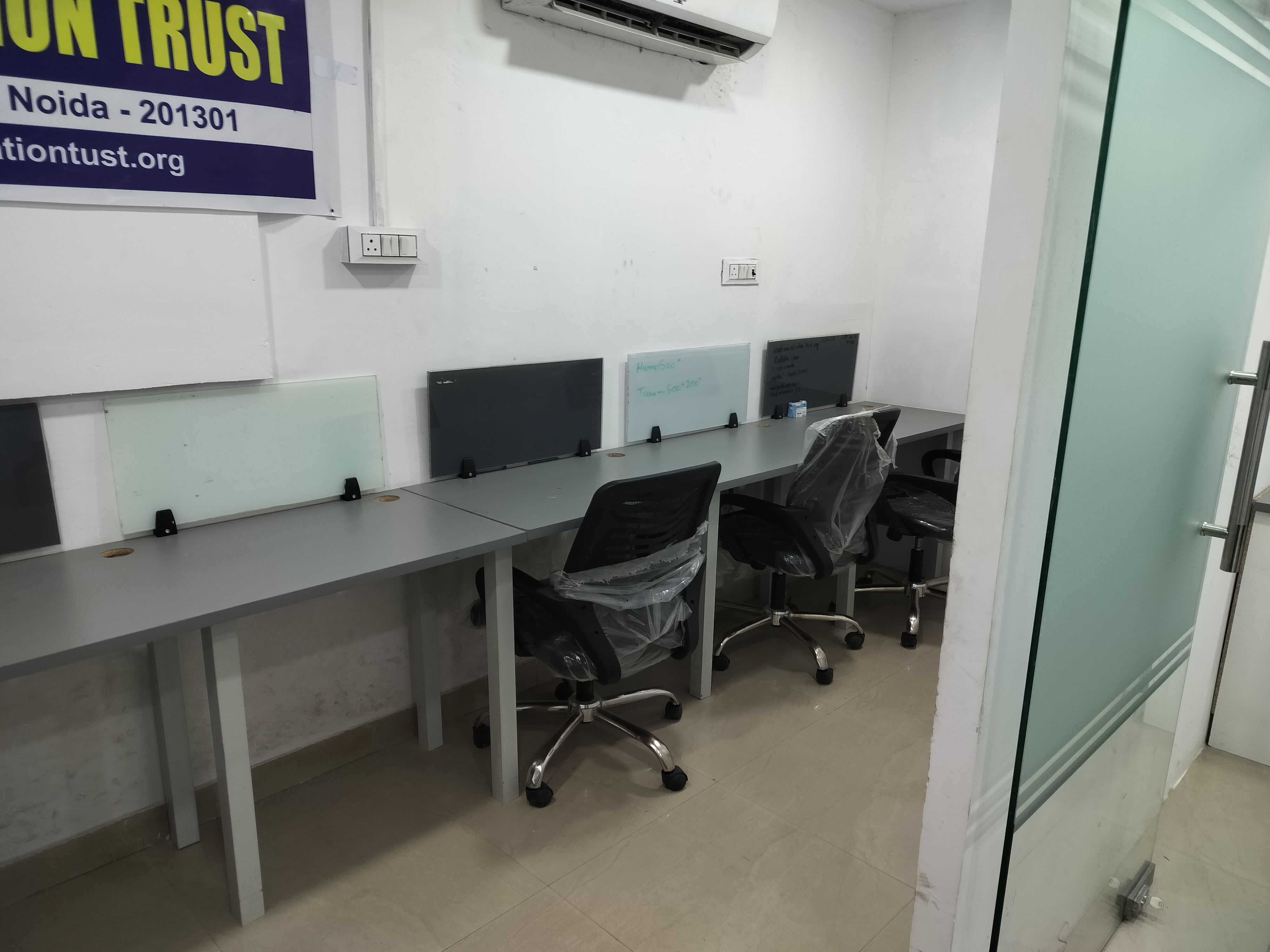 Office Space For Rent in Sector 3