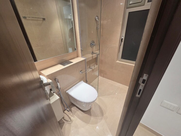Attached Bathroom, chandak-34-park-estate 2 Bedroom 617 Sq.Ft. Apartment In Goregaon West Mumbai 9481832