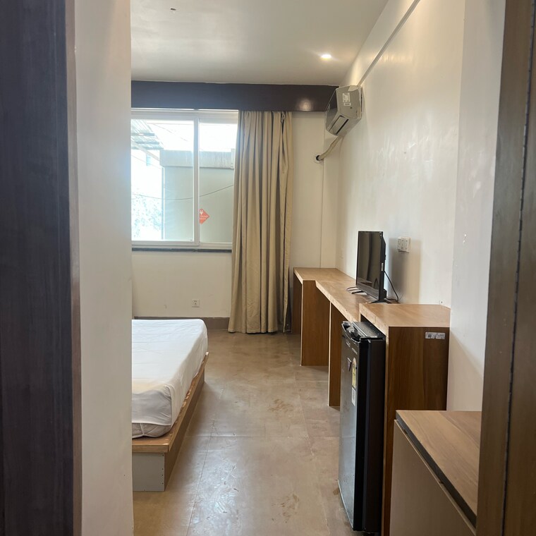 Kitchen, dlf city phase 3 Pg For Boys & Girls In Dlf City Phase 3 9481905