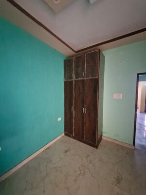 Room in 2 BHK Independent House at Mohanlalganj – for Sale