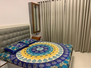 Bedroom in 1 BHK Apartment at Chembur – for Rent