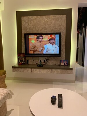 Living Room in 1 BHK Apartment at Chembur – for Rent