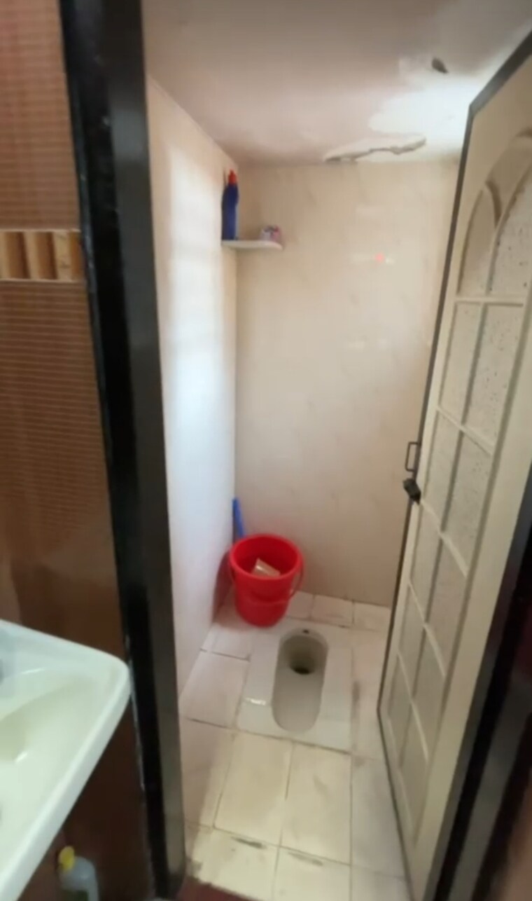 Bathroom, marvellous-bhalchandra-chs 1 Bedroom 600 Sq.Ft. Apartment In Kalamboli Navi Mumbai 9481940