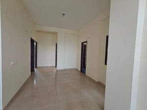 Room in 3 BHK Builder Floor at Aditya World City, Shahpur Bamheta – for Sale