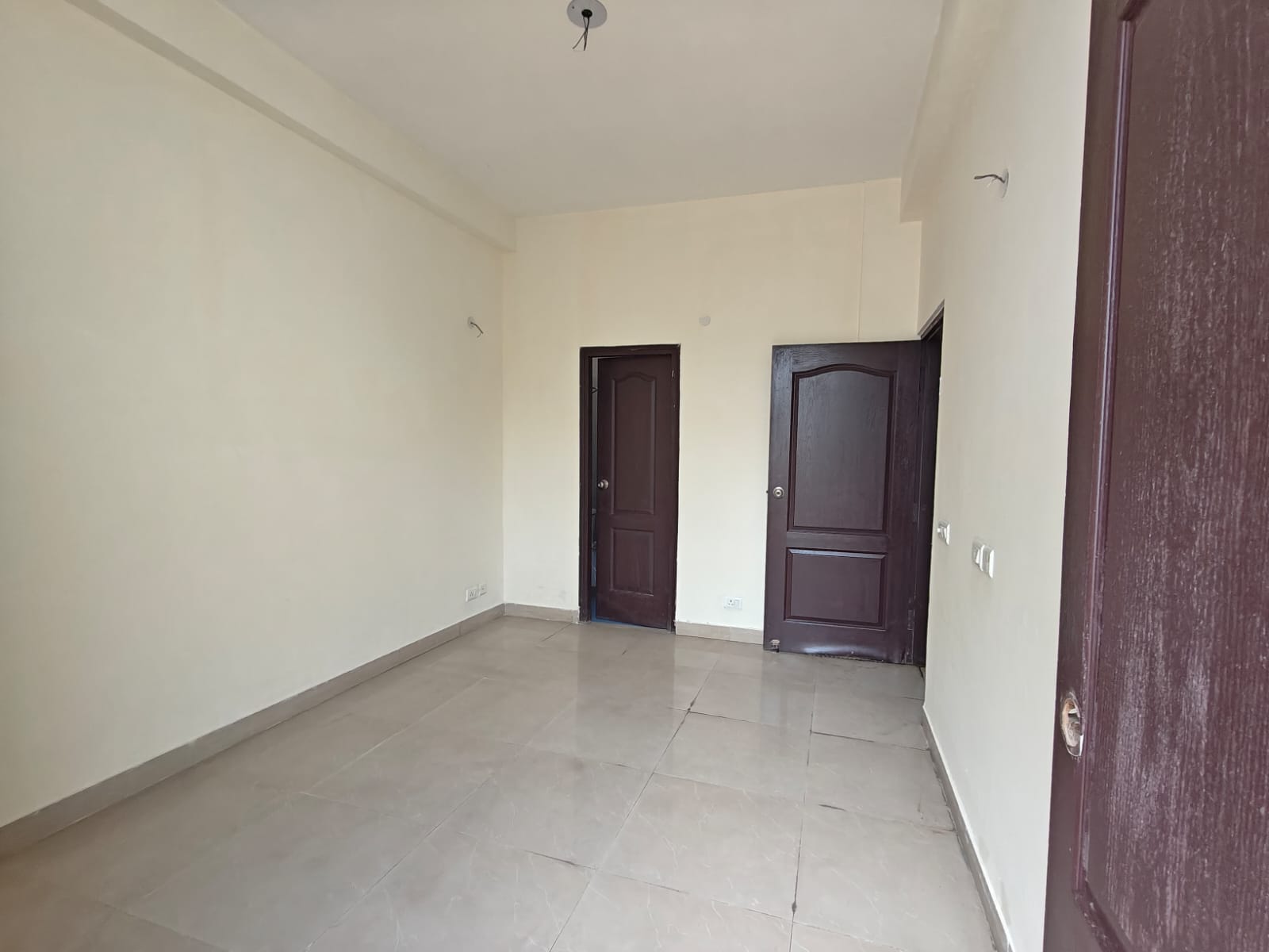 2 BHK + Pooja Room Apartment For Rent in Drushti Sapphire