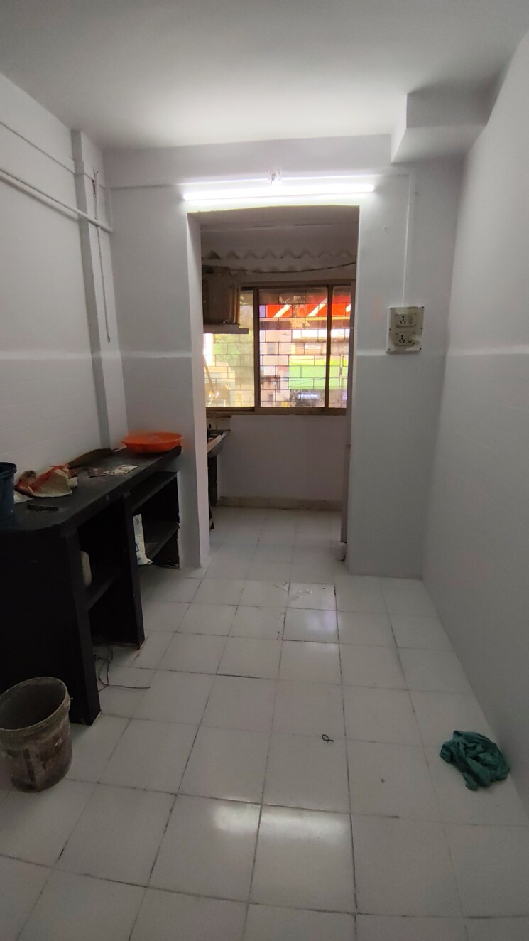 Kitchen, maheshwari-niketan-apartment Commercial Office Space 1100 Sq.Ft. In Uthalsar Thane 9482074
