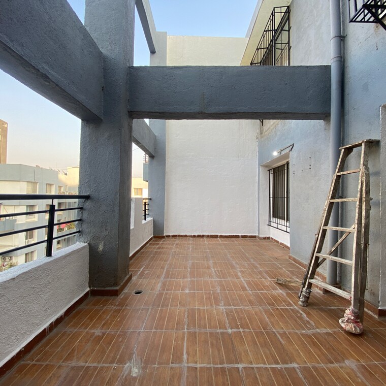 Balcony, aishwaryam-greens-co-operative-housing-society 3 Bedroom 1436 Sq.Ft. Apartment In Jagtap Dairy Pune 9482185