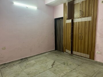 Room in 5 BHK Independent House at RWA Apartments Sector 47, Sector 47 – for Rent