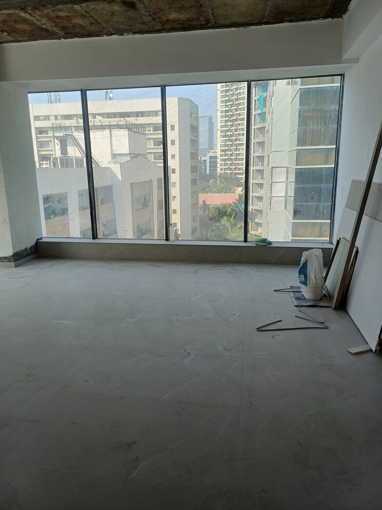 Balcony, maxcap-centre Commercial Office Space 432 Sq.Ft. In Andheri West Mumbai 9482067