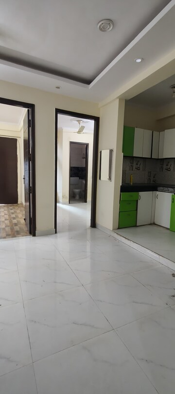 Room in 2 BHK Apartment at Chattarpur – for Rent