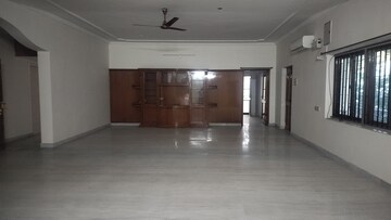 Room in  Warehouse at Jubilee Hills – for Rent