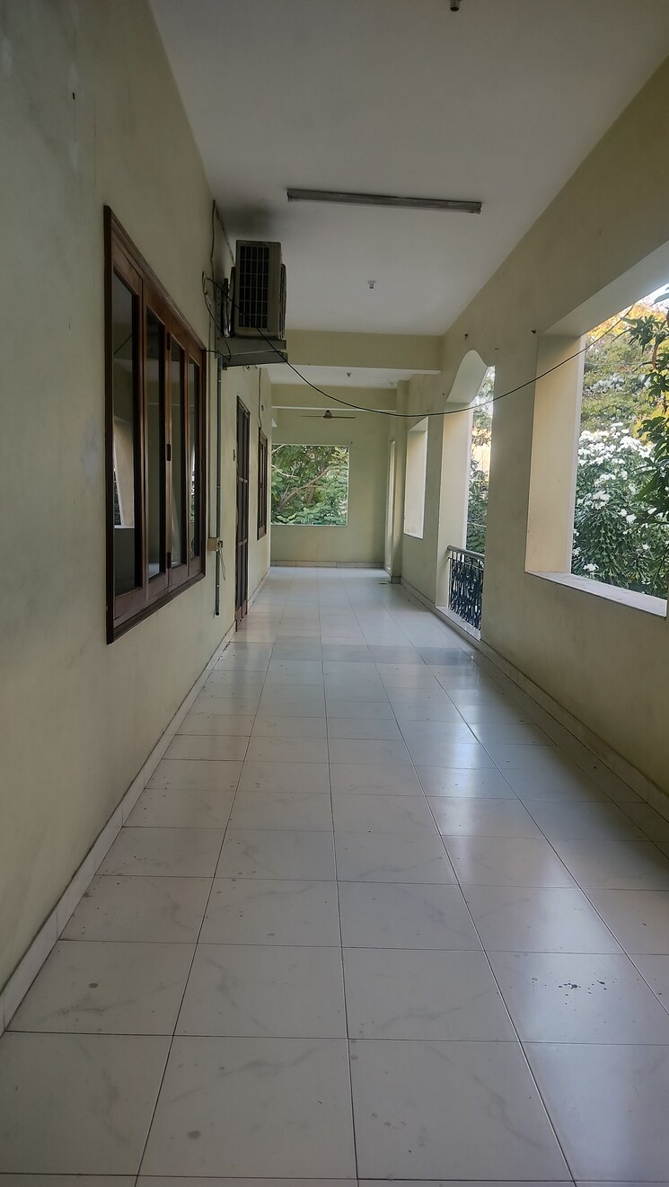 undefined, jubilee hills Commercial Warehouse 900 Sq.Yd. In Jubilee Hills Hyderabad 9482134