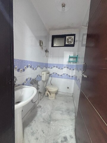 Bathroom in 2 BHK Builder Floor at Govindpuri – for Rent
