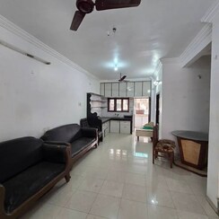 2 BHK + Pooja Room Apartment For Sale in Shripal Tower
