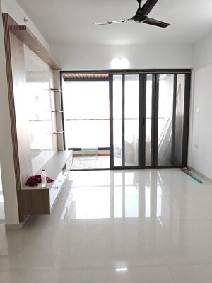 Room in 3 BHK Apartment at Majestique Signature Towers, Balewadi – for Rent