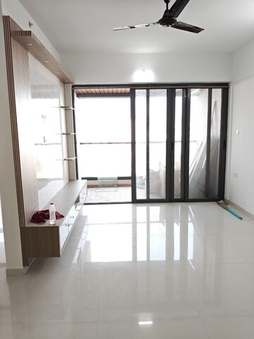 Room in 3 BHK Apartment at Majestique Signature Towers, Balewadi – for Rent