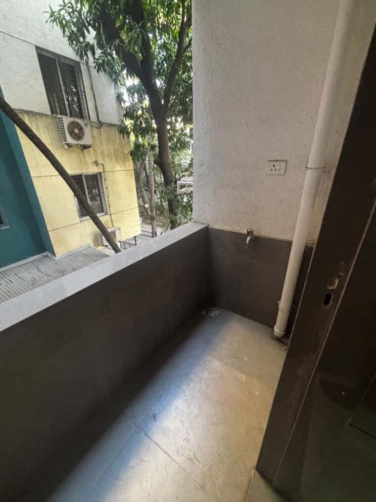 Balcony, amar-chs-erandwane 2 Bedroom 12000 Sq.Ft. Apartment In Erandwane Pune 9482312