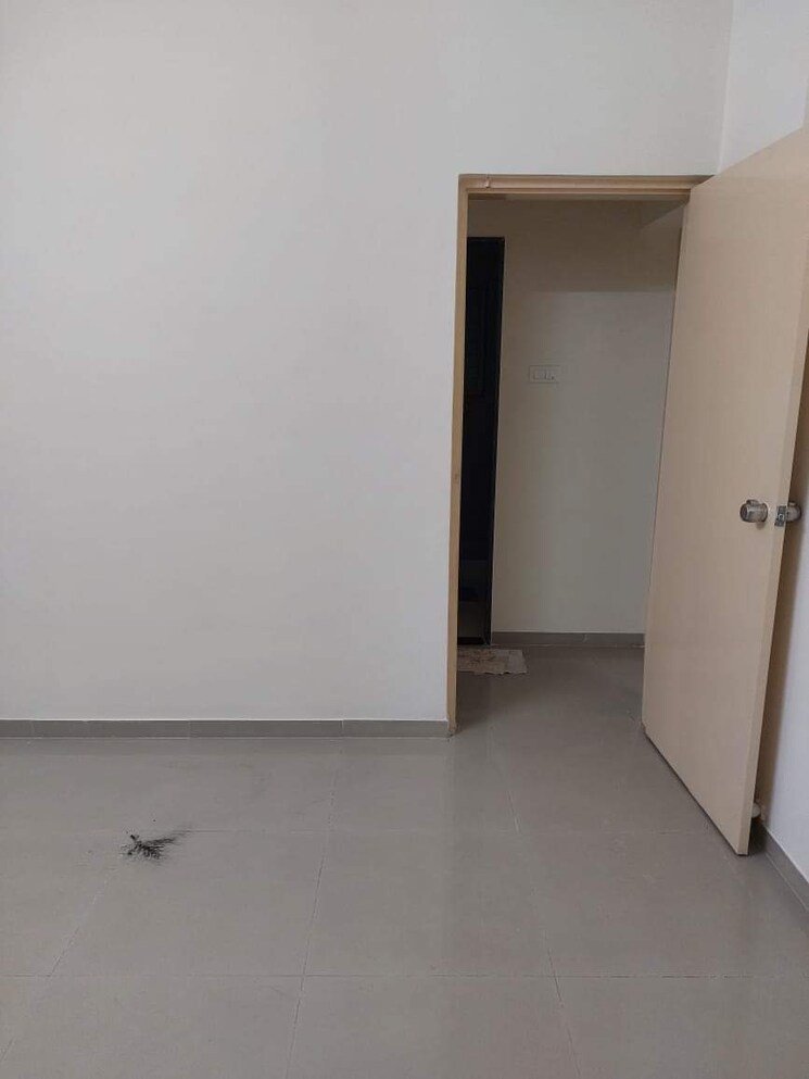 Room, orvi-d-building 3 Bedroom 1500 Sq.Ft. Apartment In Balewadi Pune 9482319