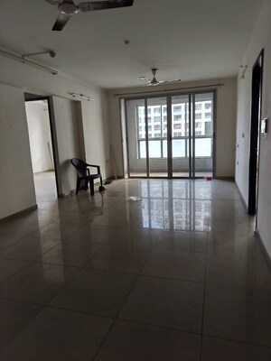 2 BHK Apartment For Rent in Amanora Future Towers, Hadapsar