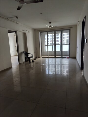 2 BHK Apartment For Rent in Amanora Future Towers, Hadapsar