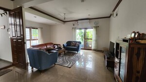 Living Room in 3 BHK Apartment at Indiranagar – for Rent