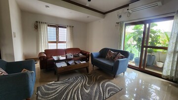 Living Room in 3 BHK Apartment at Indiranagar – for Rent