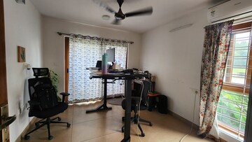 Living Room in 3 BHK Apartment at Indiranagar – for Rent