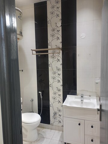 Bathroom in 4 BHK Builder Floor at Aman Plaza, Shakti Khand iv – for Sale