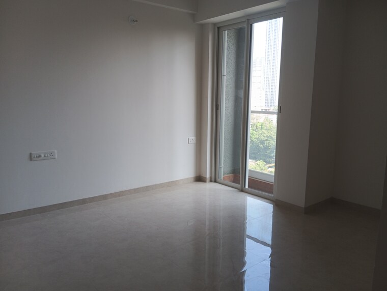 Room, embassy-one-thane 3.5 Bedroom 1200 Sq.Ft. Apartment In Panch Pakhadi Thane 9482413