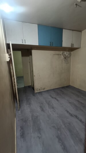 Room in 1.5 BHK Apartment at Shri Siddhi, Katraj – for Rent