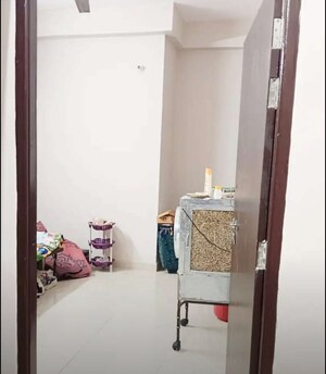 Bedroom in 3 BHK Independent House at Sadar Bazaar – for Sale