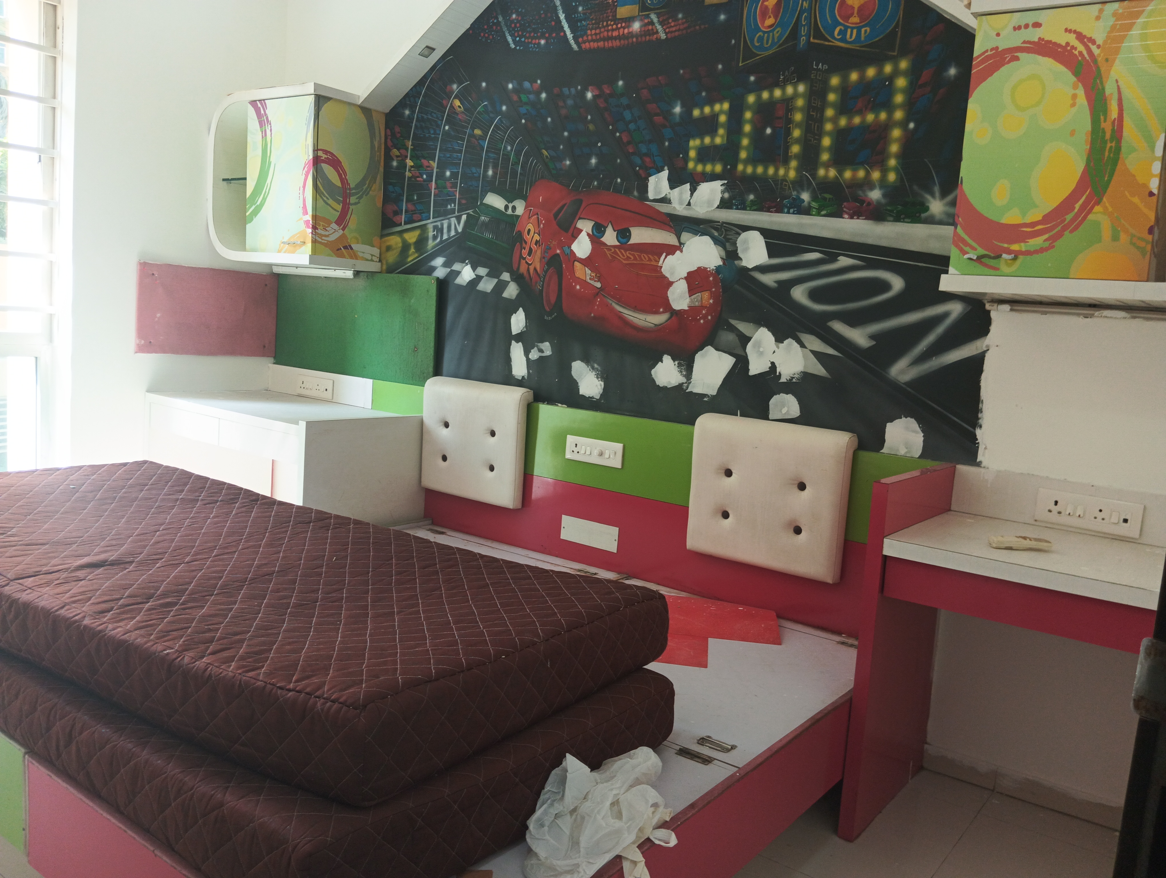 2 BHK Apartment For Rent in Sheth Vasant Lawns