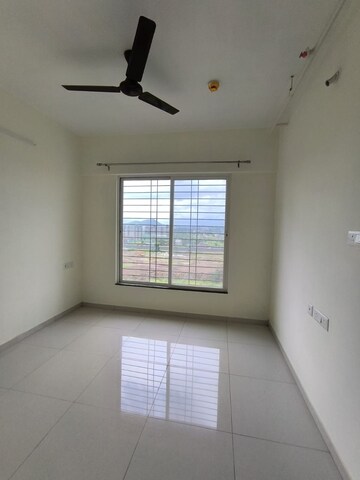 Room in 2 BHK Apartment at Kolte Patil Life Republic, Hinjewadi – for Rent