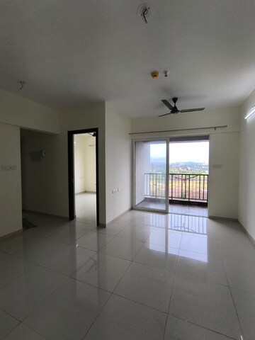 Room in 2 BHK Apartment at Kolte Patil Life Republic, Hinjewadi – for Rent