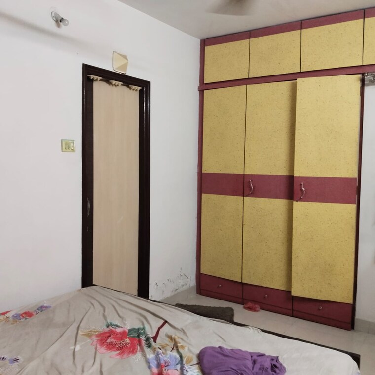 Room, shubharambh-towers 3 Bedroom 1350 Sq.Ft. Apartment In Ghodbunder Road Thane 9482422