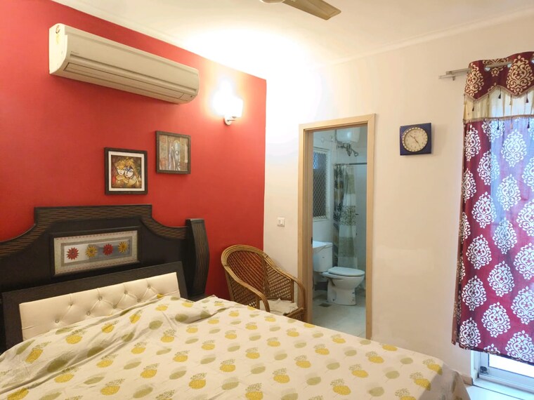 Bedroom, dlf-new-town-heights-i 3.5 Bedroom 1930 Sq.Ft. Apartment In Sector 90 Gurgaon 9482571
