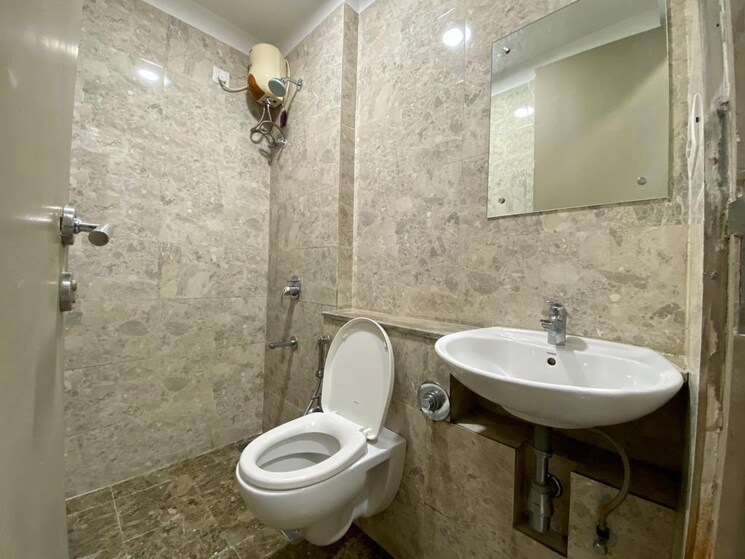 Bathroom, sheth-vasant-oasis 1 Bedroom 425 Sq.Ft. Apartment In Andheri East Mumbai 9482527