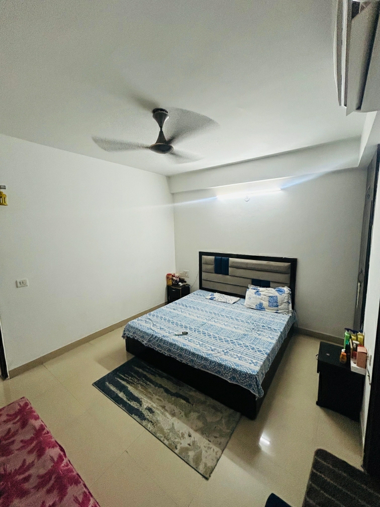 2 BHK Apartment For Sale in VVIP Addresses