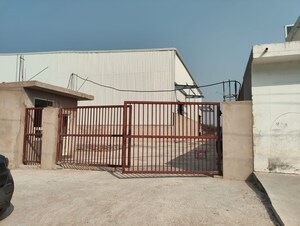  Warehouse For Rent in Ghilot