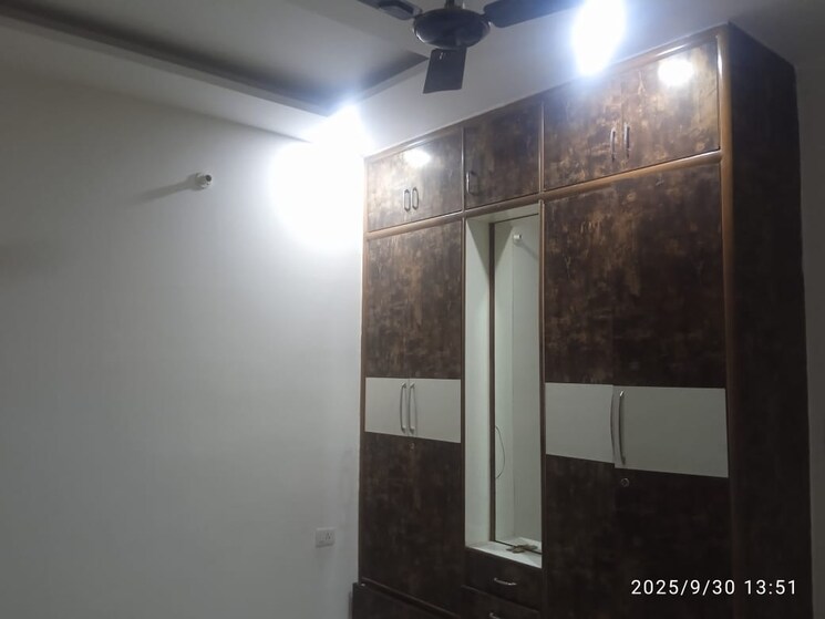 Room, vikas puri 1 Bedroom 400 Sq.Ft. Builder Floor In Vikas Puri Delhi 9482576