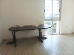 Kitchen in 2 BHK Apartment at Sheth Vasant Lawns, Laxmi Nagar – for Sale