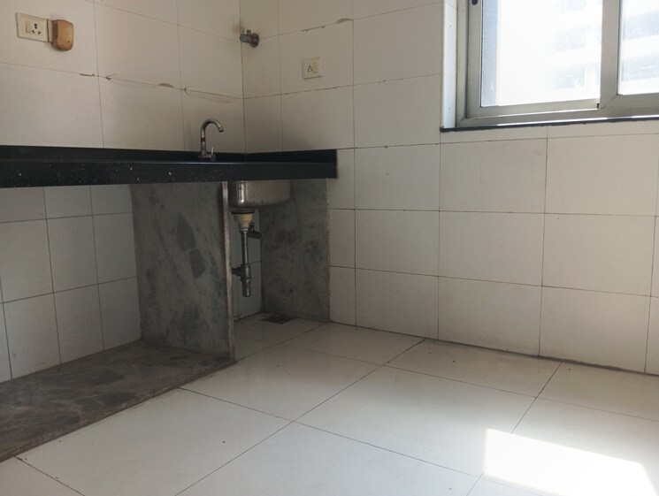 Bathroom, sheth-vasant-lawns 2 Bedroom 830 Sq.Ft. Apartment In Laxmi Nagar Thane 9482545