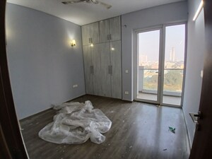 Room in 2 BHK Apartment at Emaar Digi Homes, Sector 62 – for Rent