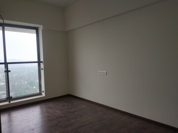 Room in 2 BHK Apartment at Spenta Alta Vista, Chembur – for Rent