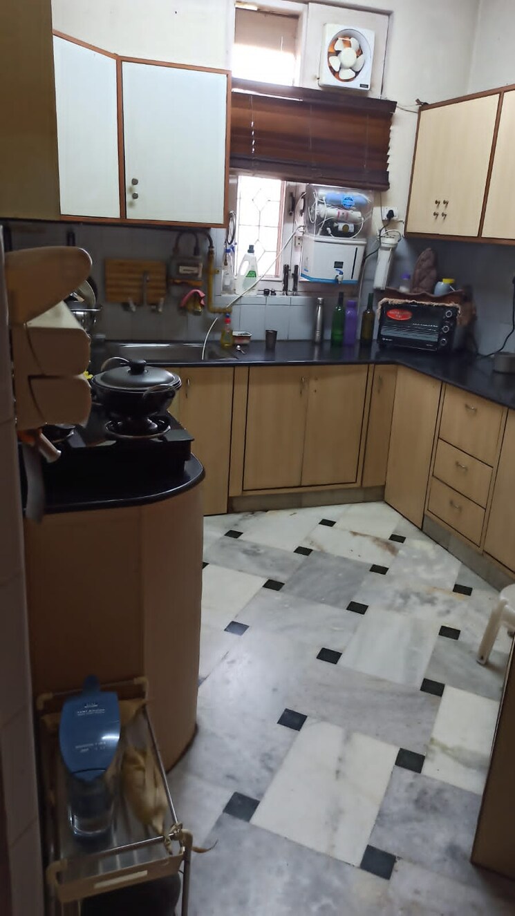 Kitchen, sector 10 dwarka 2 Bedroom 1300 Sq.Ft. Apartment In Sector 10 Dwarka Delhi 9482619